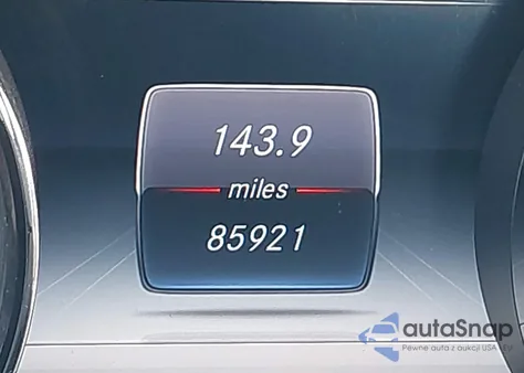 2017 Mercedes-Benz E 300 4Matic z USA, uszkodzony, nr VIN WDDZF4KB9HA086366